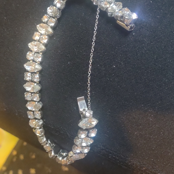 Rhinestone bracelet Price Firm - Picture 2 of 5